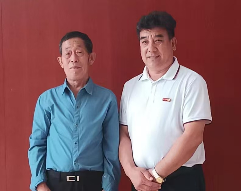 毛泽东思想研究院执行秘书长白勇民(图5)