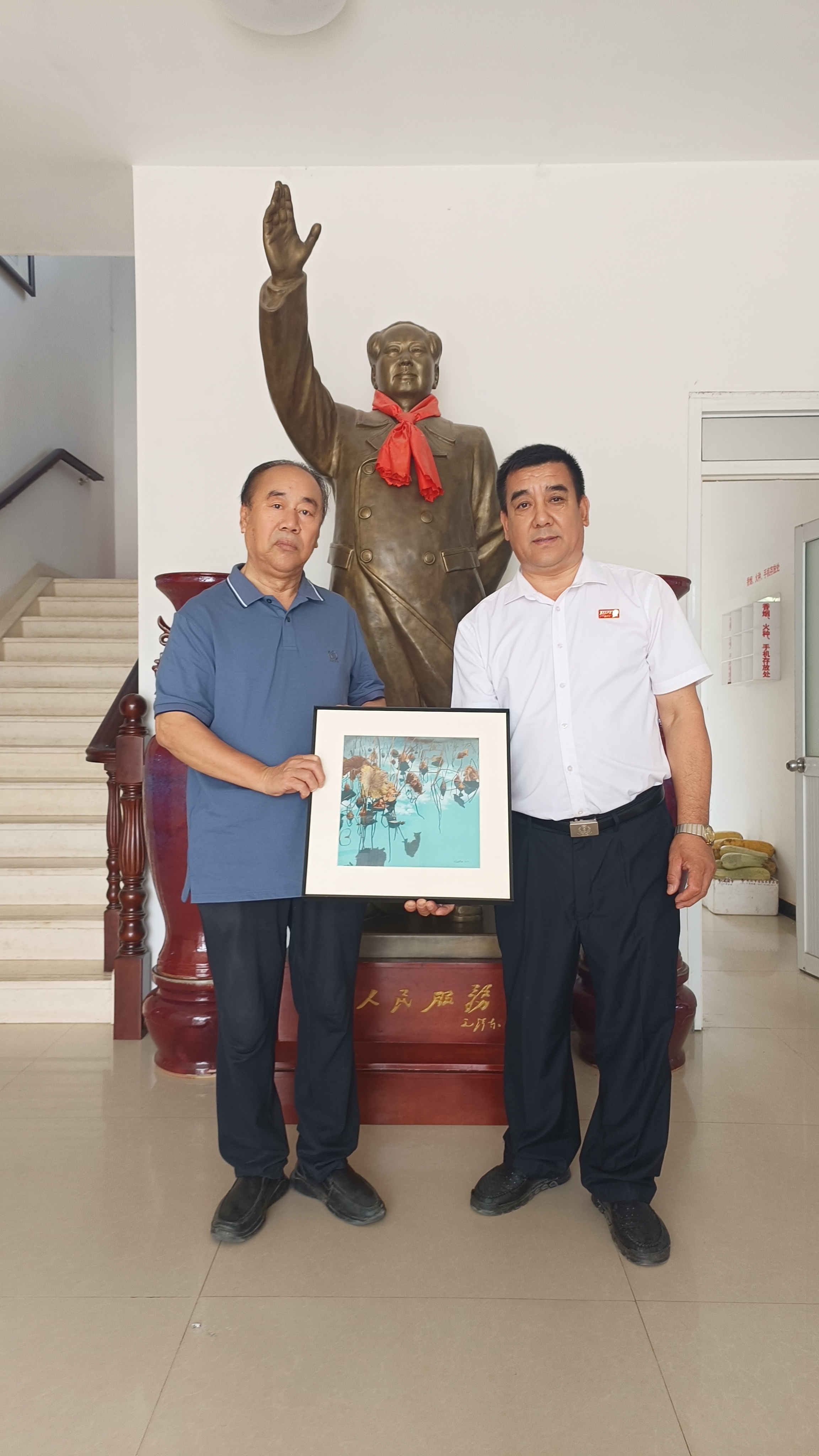 毛泽东思想研究院执行秘书长白勇民(图3)