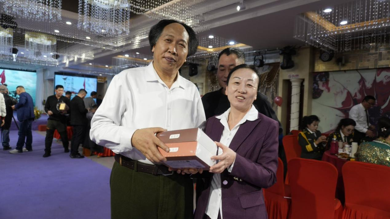 “公益点燃希望 赤委网与参战老兵同行” 春节联欢晚会在首都圆满落幕(图6)