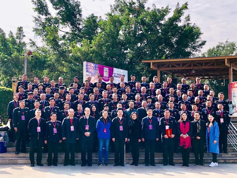 书画频道讯：水墨丹青 艺术人生 ——记中国著名书画家薛广民 (图3)