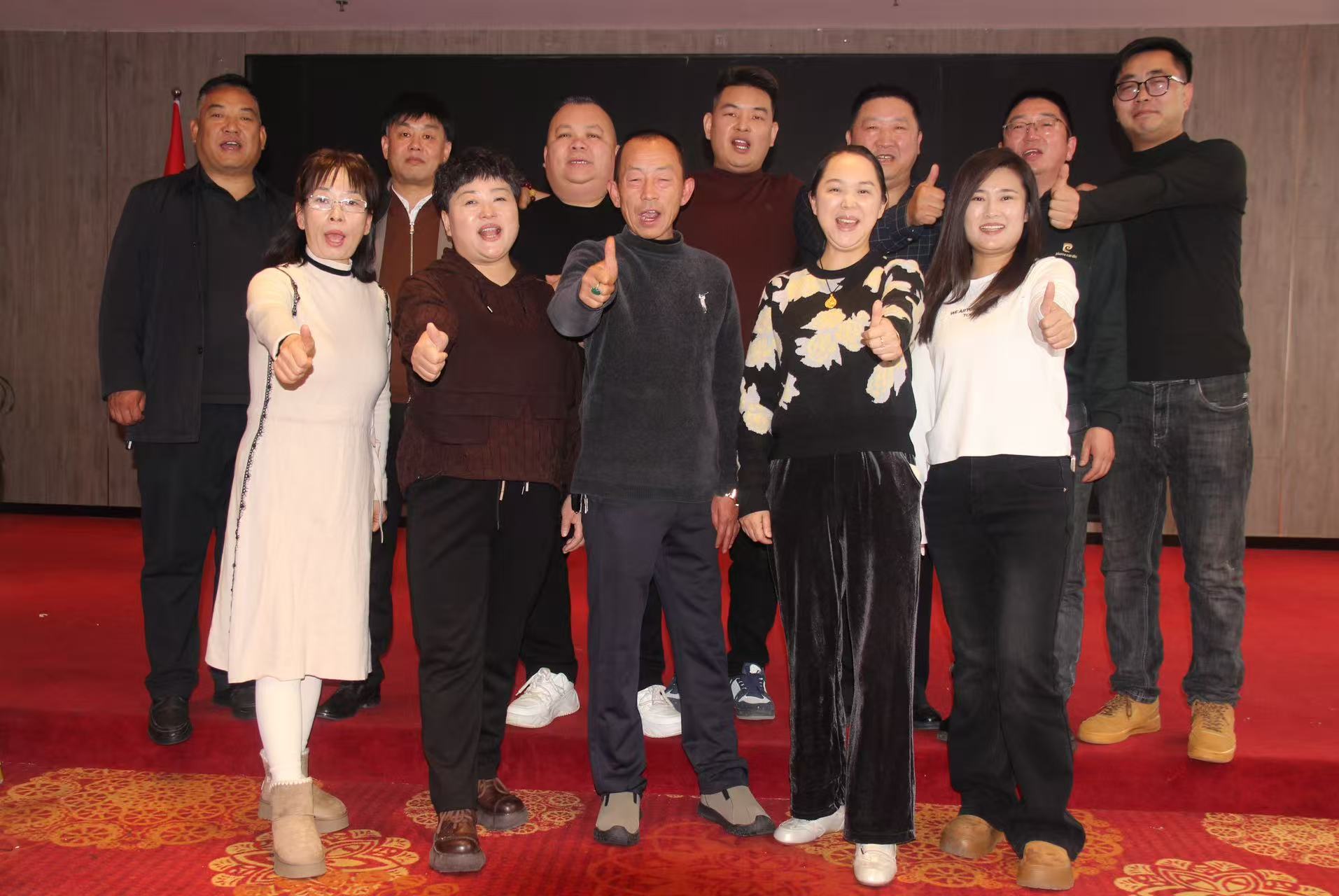 陕西铜川市蒲公英爱心志愿帮扶协会2025年年会圆满举行(图2) 陕西铜川市蒲公英爱心志愿帮扶协会2025年年会圆满举行(图2)