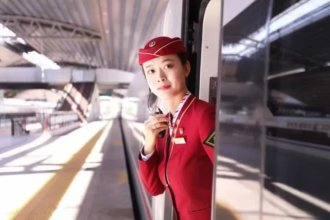 天津乘务员(图2)